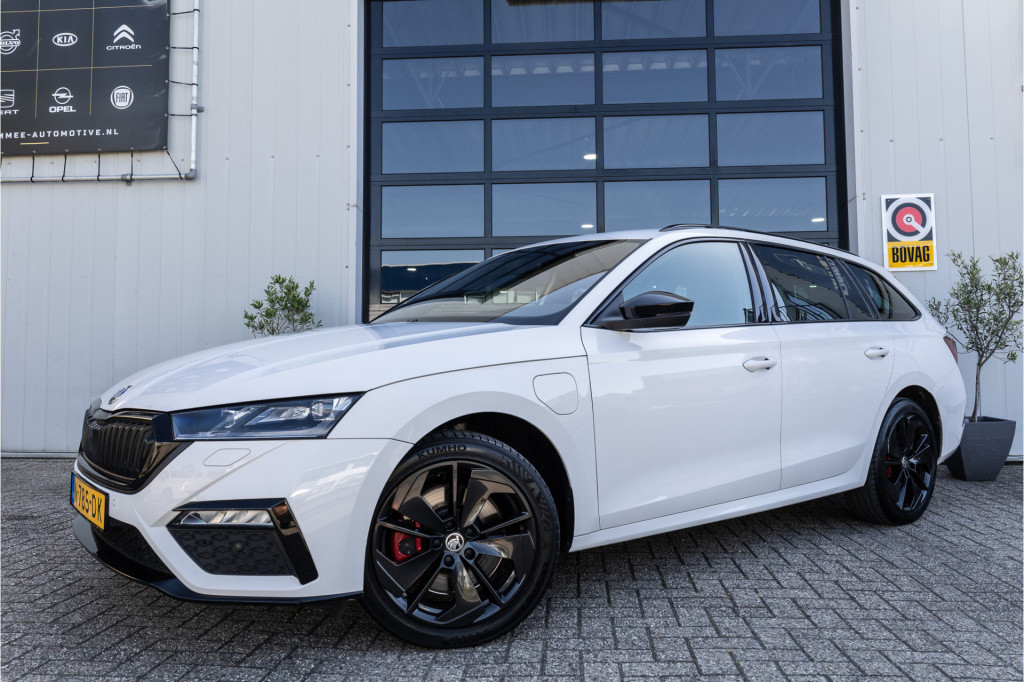 Skoda Octavia combi 1.4 tsi rs phev business ✅1jaarbovag✅btw✅245pk✅trekhaak