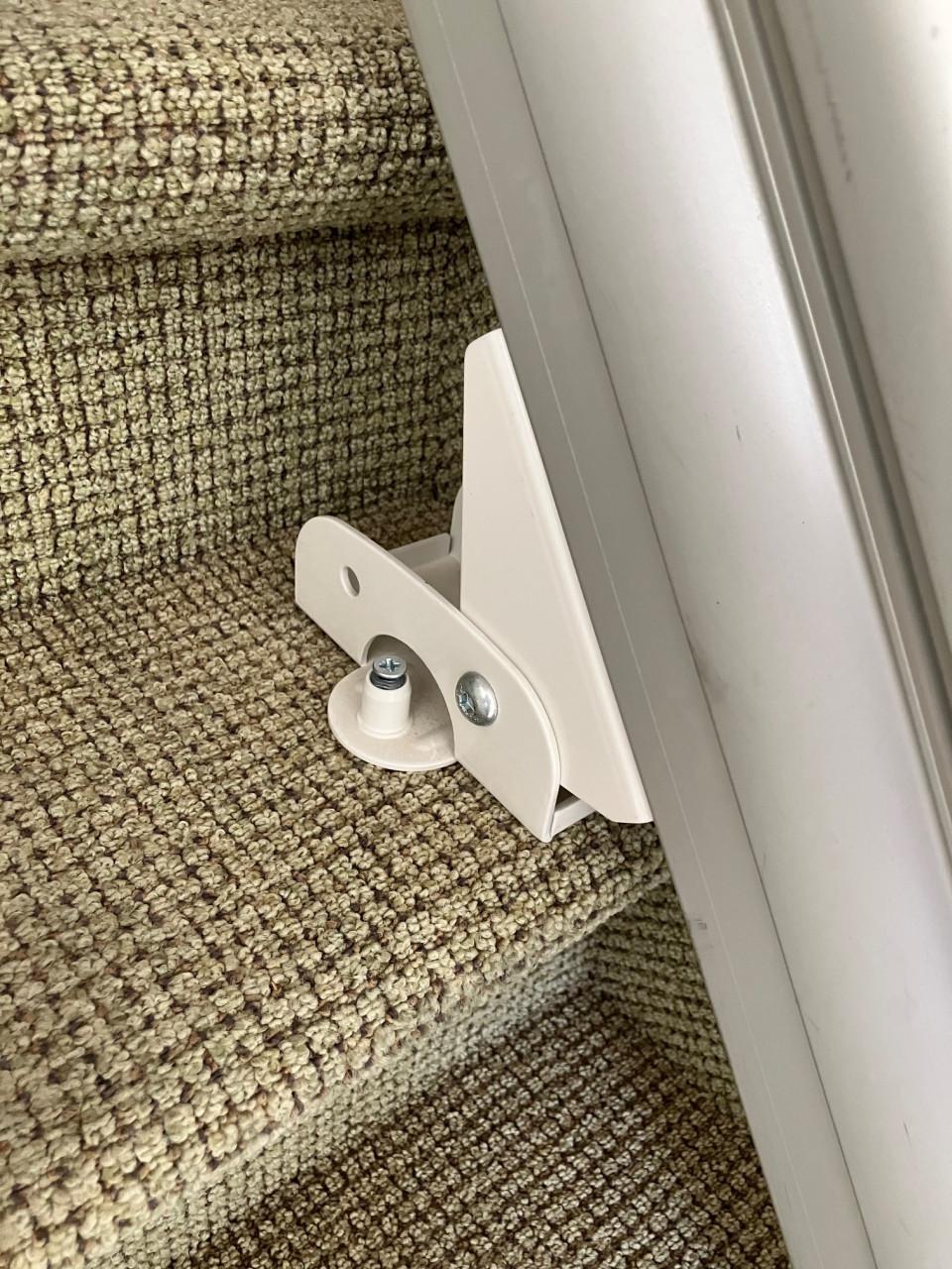 Handicare traplift, recht  in prima staat
