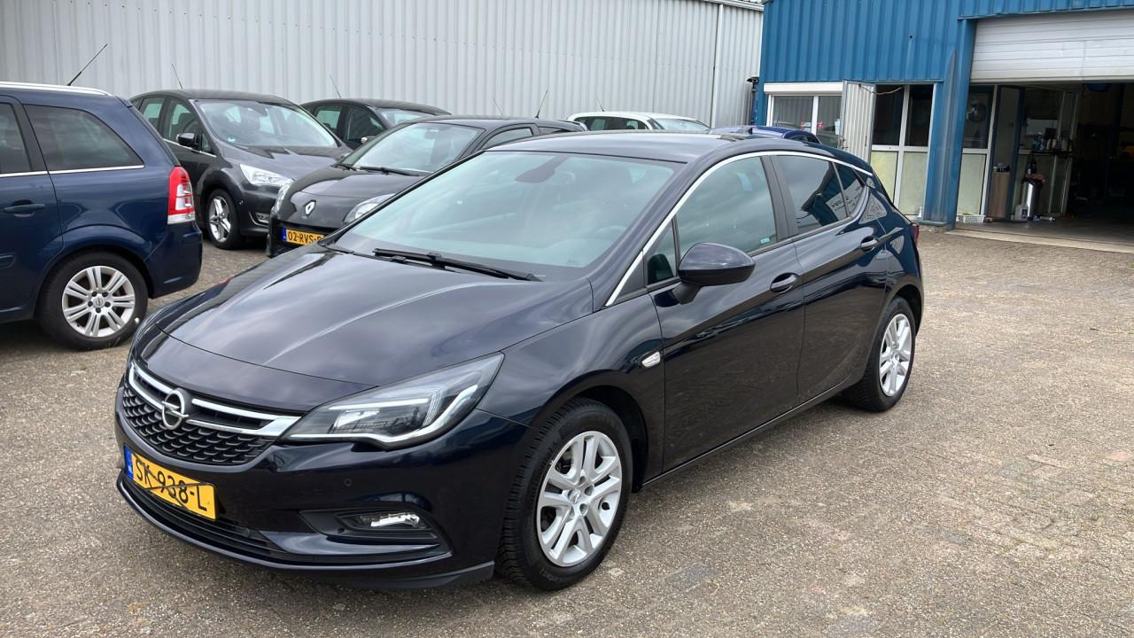 Opel astra 1.0 turbo online edition 2018