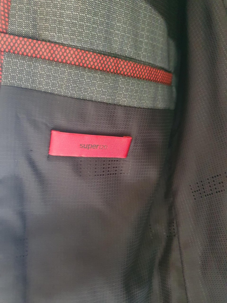 Donkergrijs Hugo Boss colbert maat 46