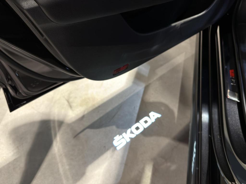 Skoda Octavia combi 1.4 tsi rs iv phev business | pano | head-up | led | st