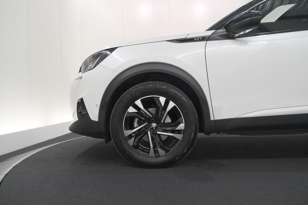 Peugeot 2008 puretech 130 gt | elektrisch panoramadak | camera | dodehoekde