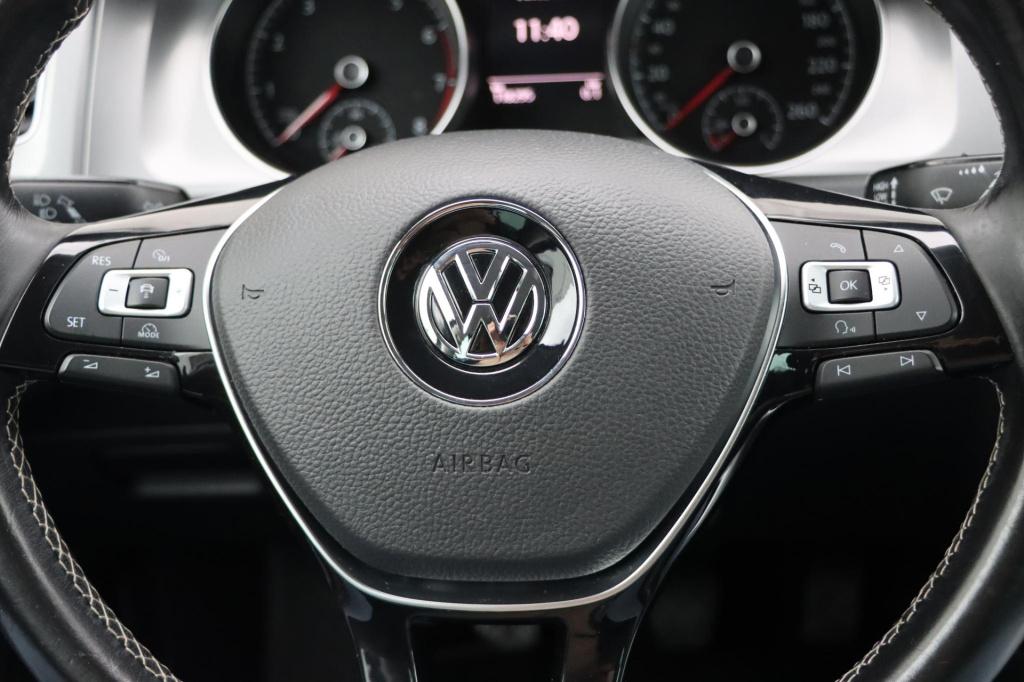 Volkswagen Golf 1.2 tsi connected series 110pk