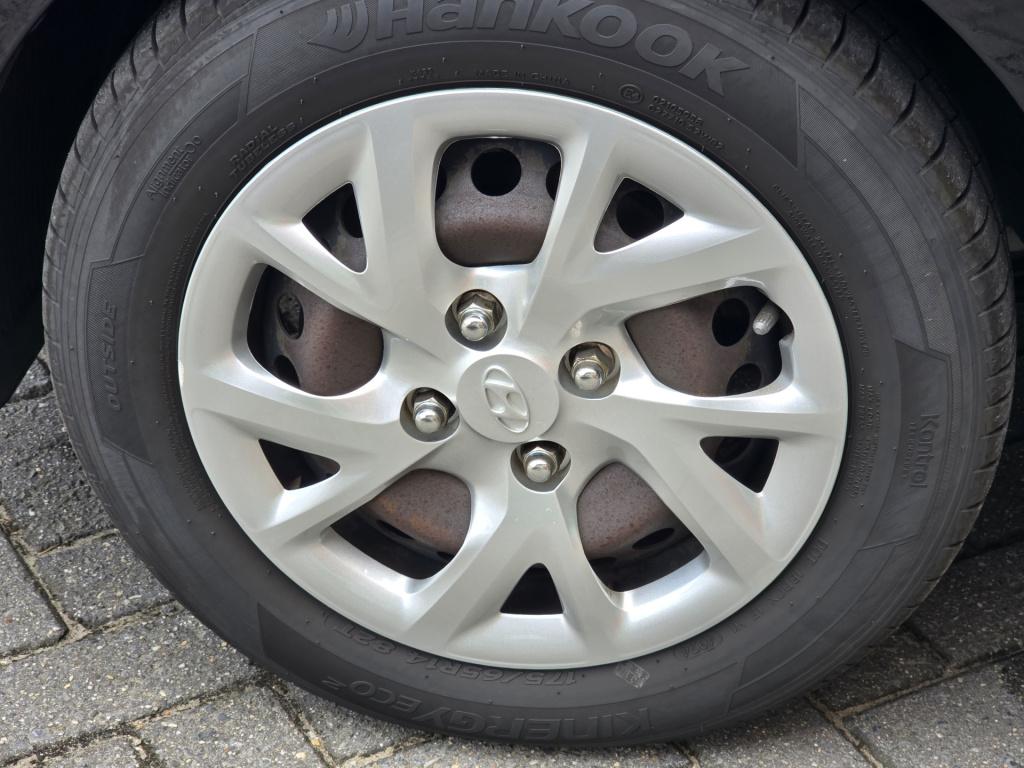 Hyundai I 10 1.0i premium stoel/stuur verwarming | airco | fietsendrager | 