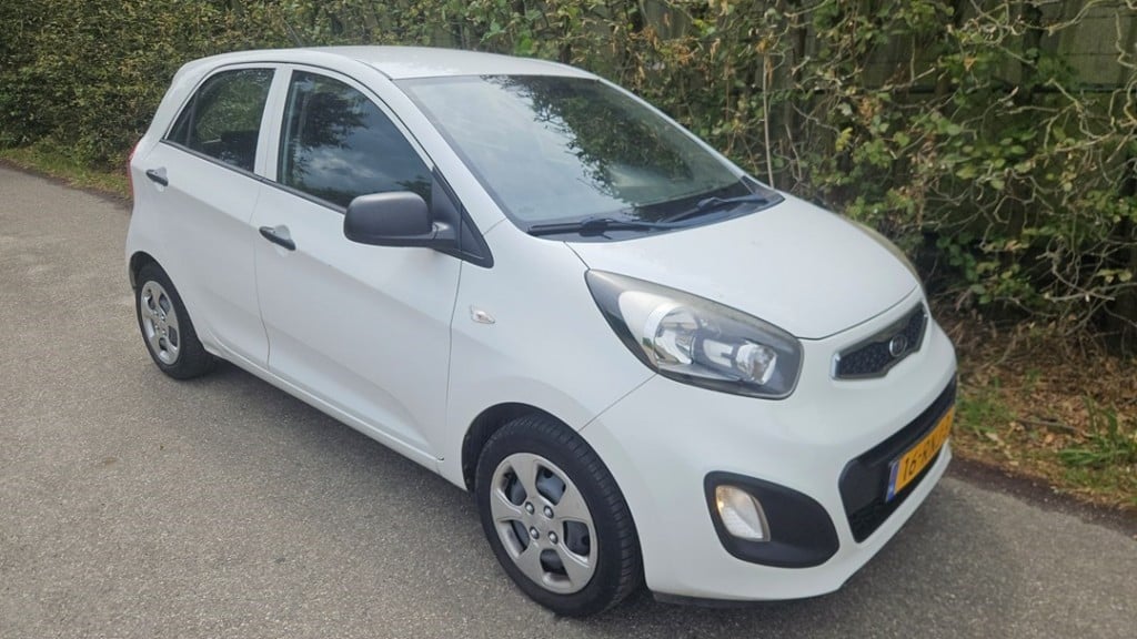 Kia Picanto 1.0 12v hatchback