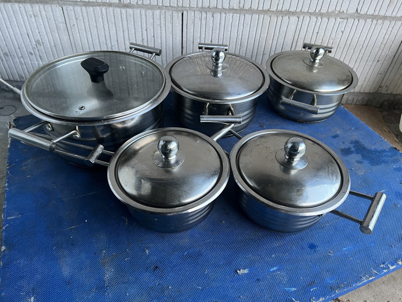 Hoogwaardige kwaliteit RVS Pannen set winkelprijs €129,-