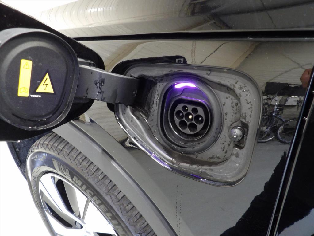 Volvo XC40 t4 plug-in hybrid 211pk aut core bright