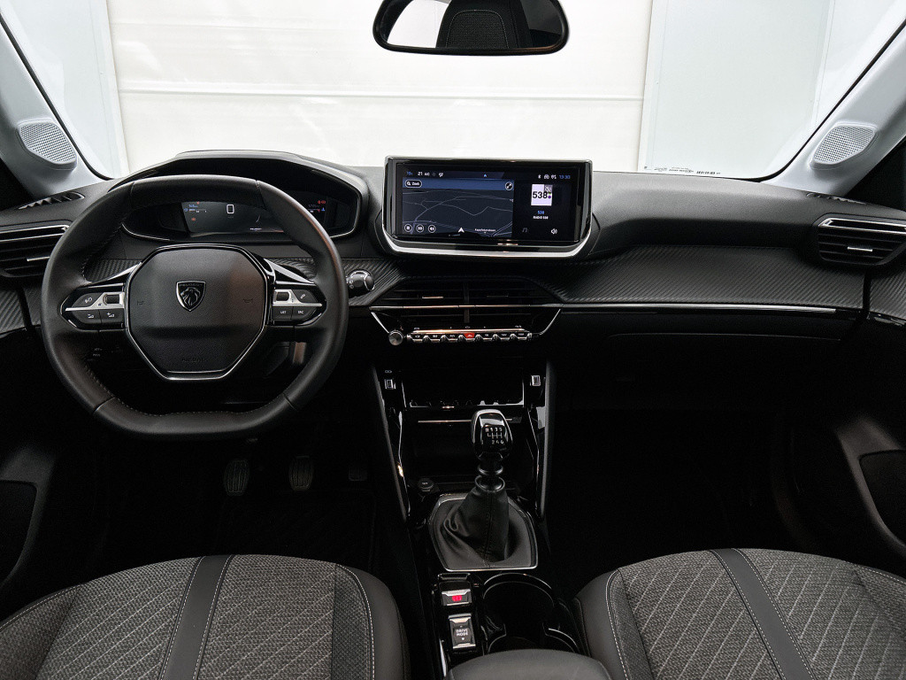 Peugeot 208 100pk allure | rijklaar | keyless | camera achter |