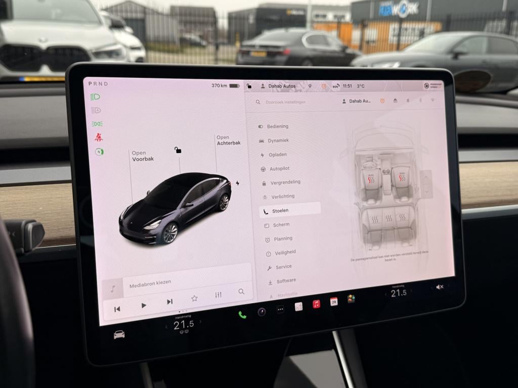Tesla Model 3 long range awd 75 kwh | stoelverwarming v+a | pano | nomad te