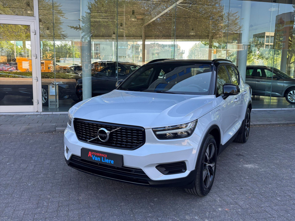 Volvo XC40 t4 twin engine 211pk geartronic r-design| carplay| alcantara| na