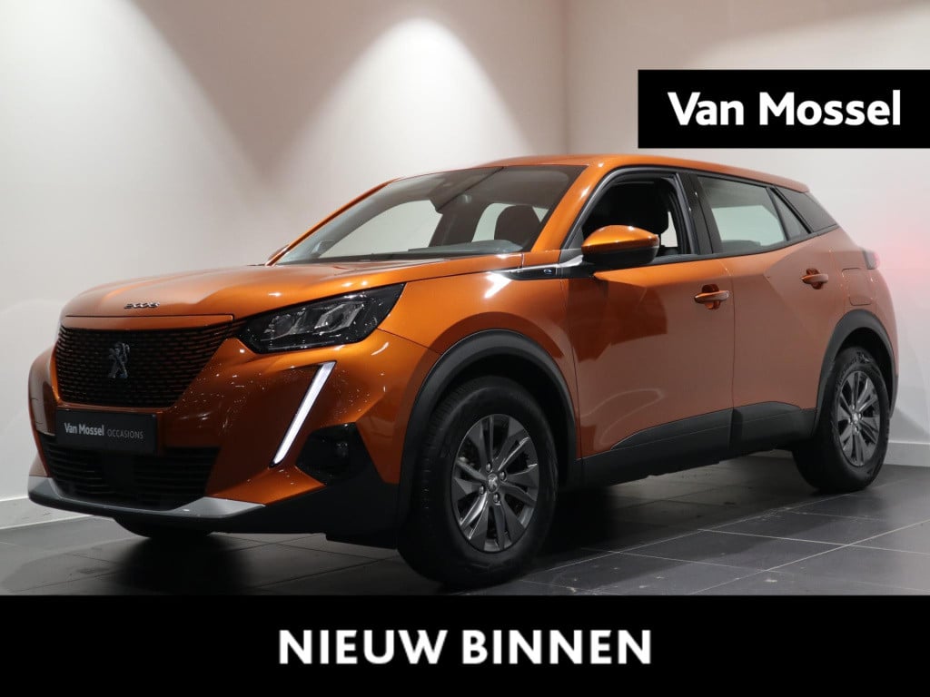 Peugeot E-2008 ev active 50 kwh | 31.000km! | navigatie | apple carplay/and