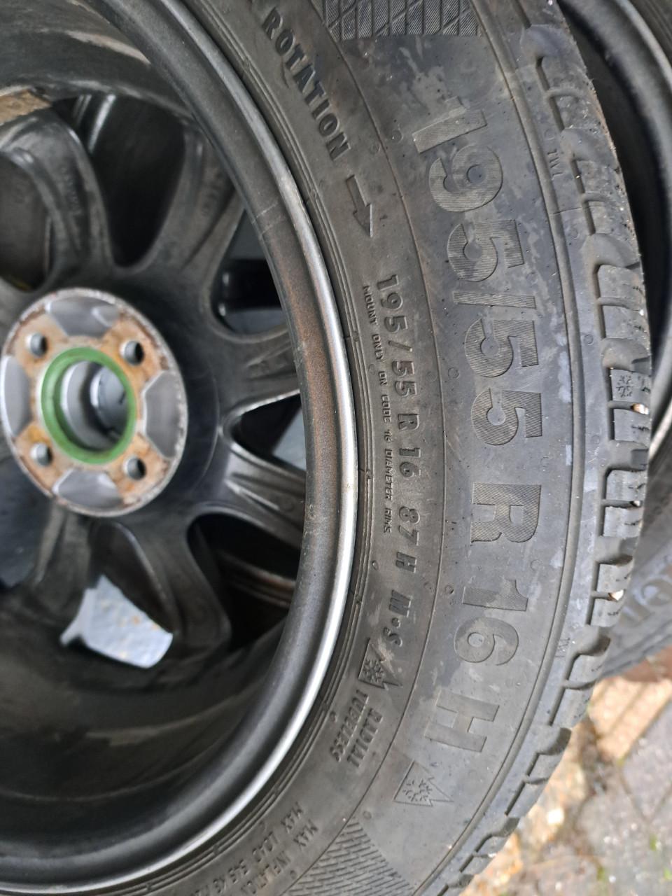 195/55 R16 lm velgen met winterbanden