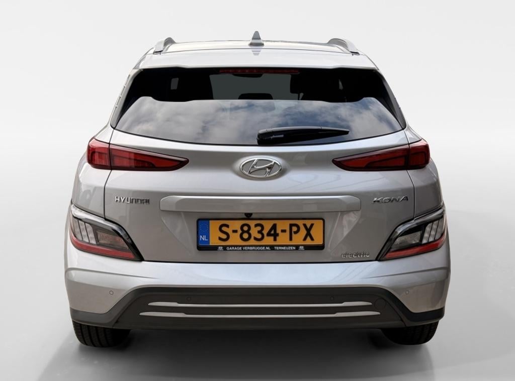 Hyundai Kona ev premium 64 kwh 3 fase | luxe uitvoering | navigatie | hud |