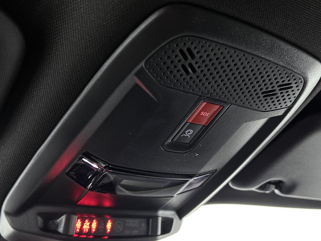 Peugeot 2008 hybrid 145pk automaat gt | rijklaar | adaptive cruise control 