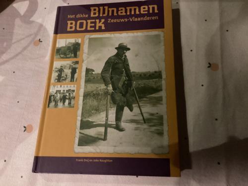 Het dikke bijnamen boek Zeeuws-Vlaanderen