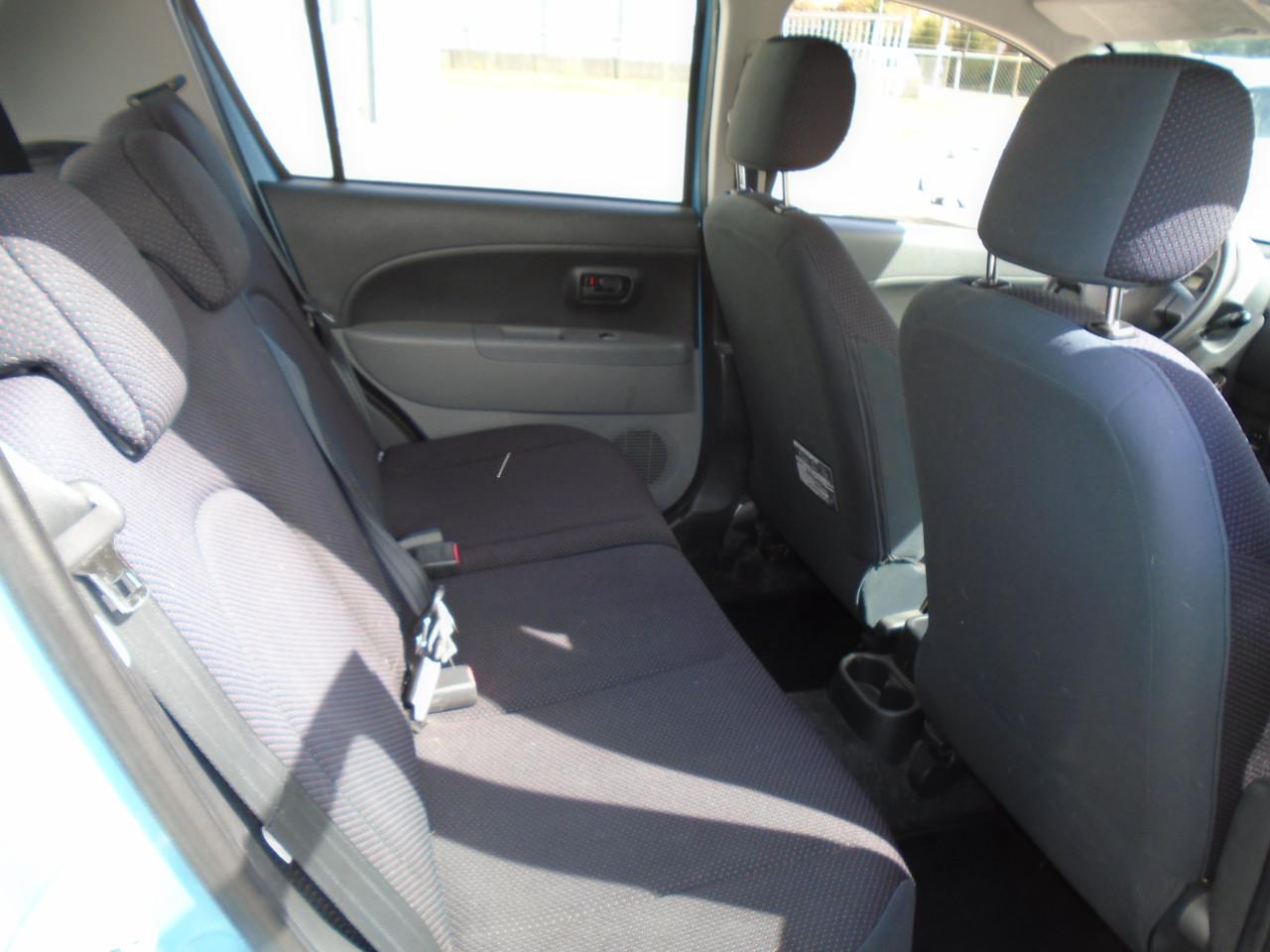 Daihatsu Sirion2