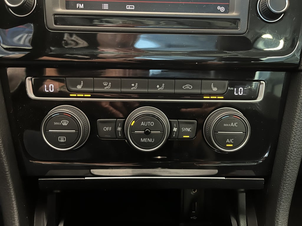 Volkswagen Golf variant 1.4 tsi highline 65 dkm