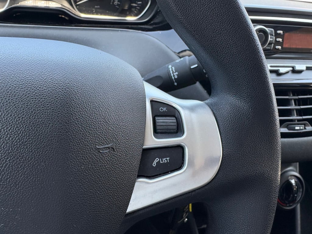 Peugeot 208 1.0 puretech access