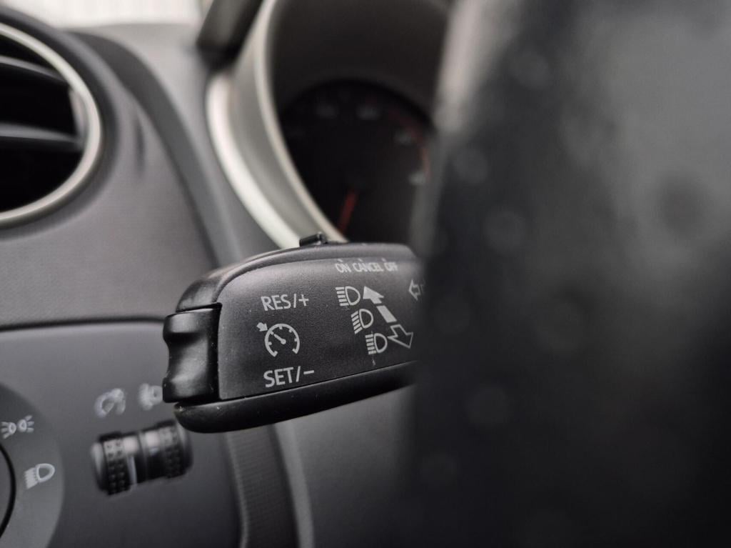 Seat Ibiza 1.2 tsi copa / 5- deurs / airco / cruisecontrol / stoelverwarmin