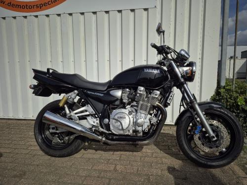 Yamaha XJR1300, dikke naked bike