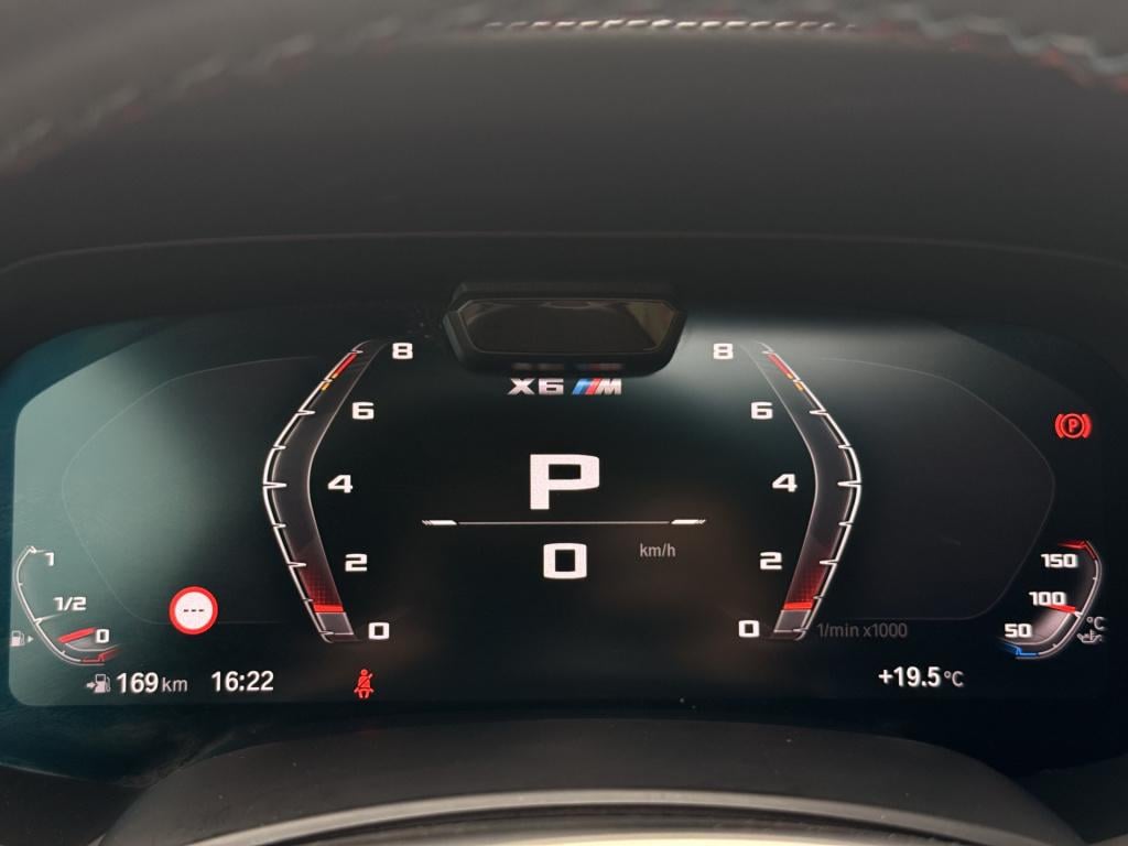 BMW X6 m competition | btw | pano | softclose | 360 camera | harman kardon 