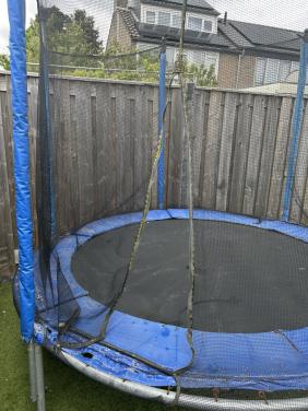 Trampoline