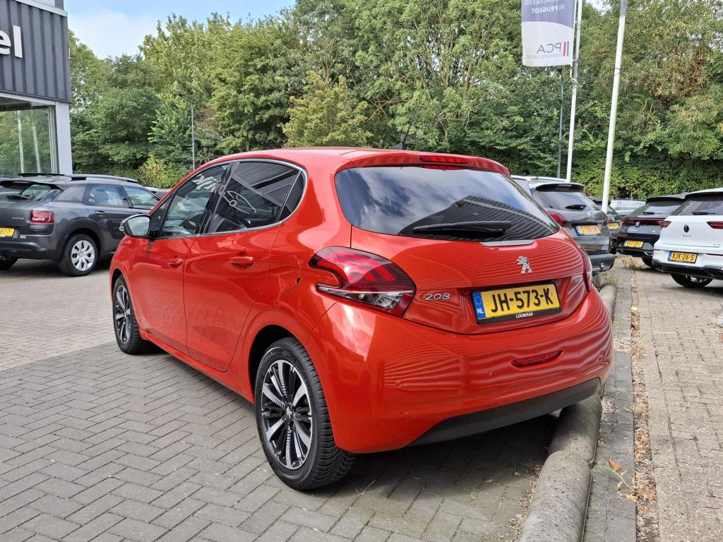 Peugeot 208 110 allure automaat eat6 nav/clima/camv