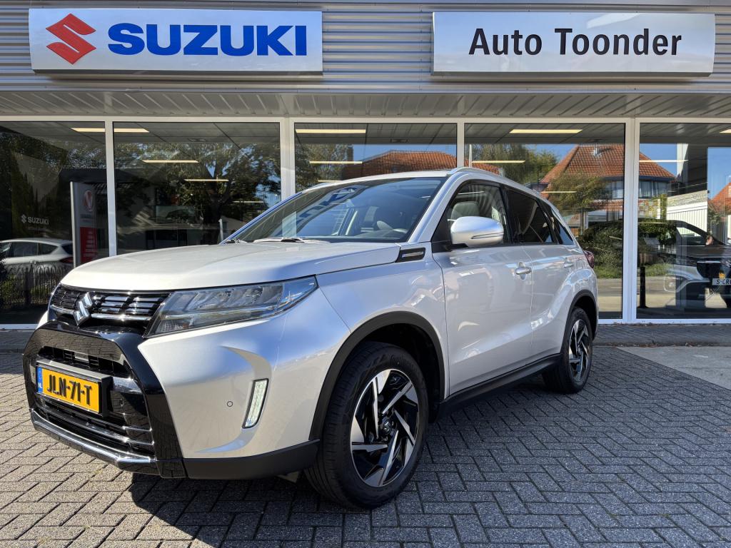 Suzuki Vitara 1.4 boosterjet style smart hybrid | trekhaak afneembaar | pan