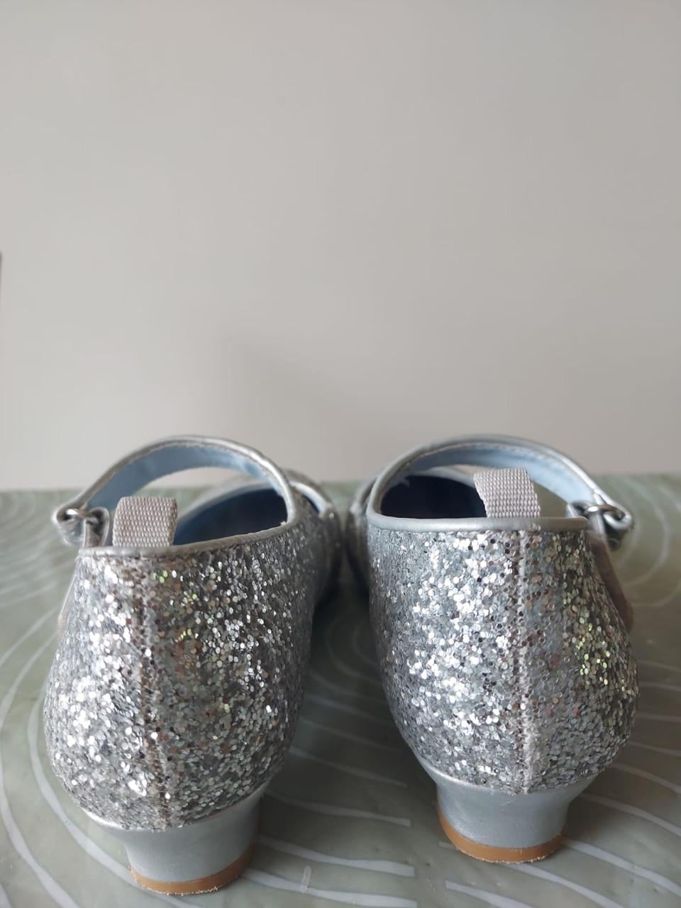 Z.g.a.n. zilveren glitter prinsessenschoentjes / muiltjes