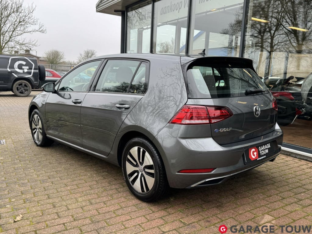 Volkswagen E-golf e-dition 35,8 kwh warmtepomp