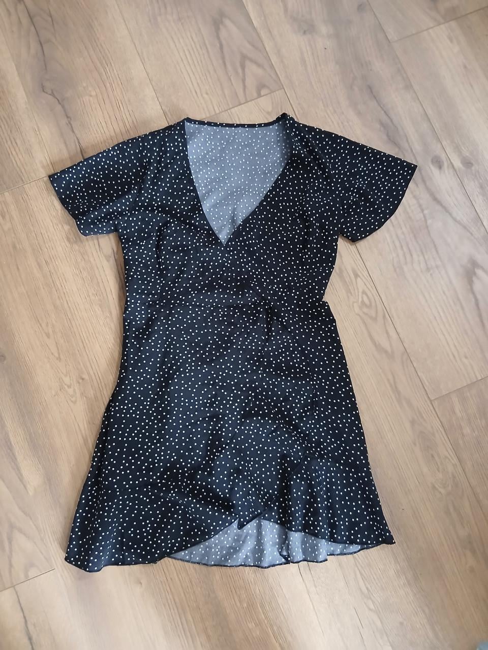 Diverse kleding broek / blouse / trui / bikini / shirt