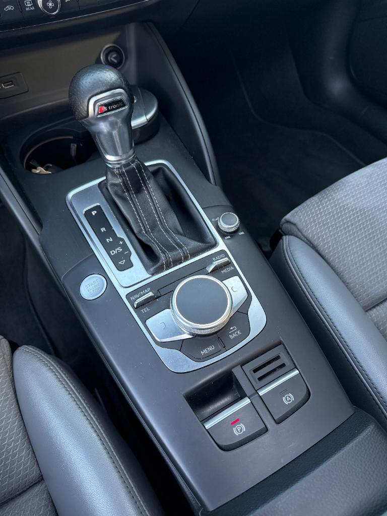 Audi A3 limousine 1.4 tfsi cod sport 3x s line edition