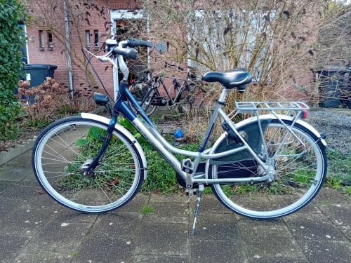 Te koop cross dames fiets nette staat