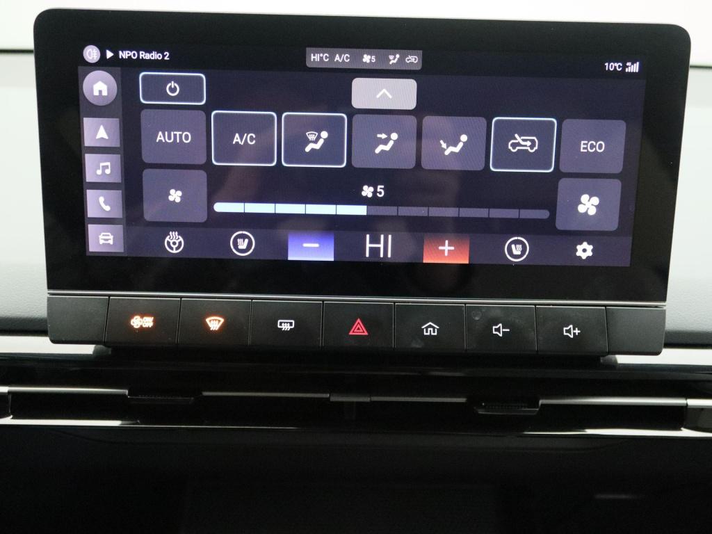 MG Mg4 long range luxury 64 kwh | carplay | stoelverwarming | stuurverwarmi