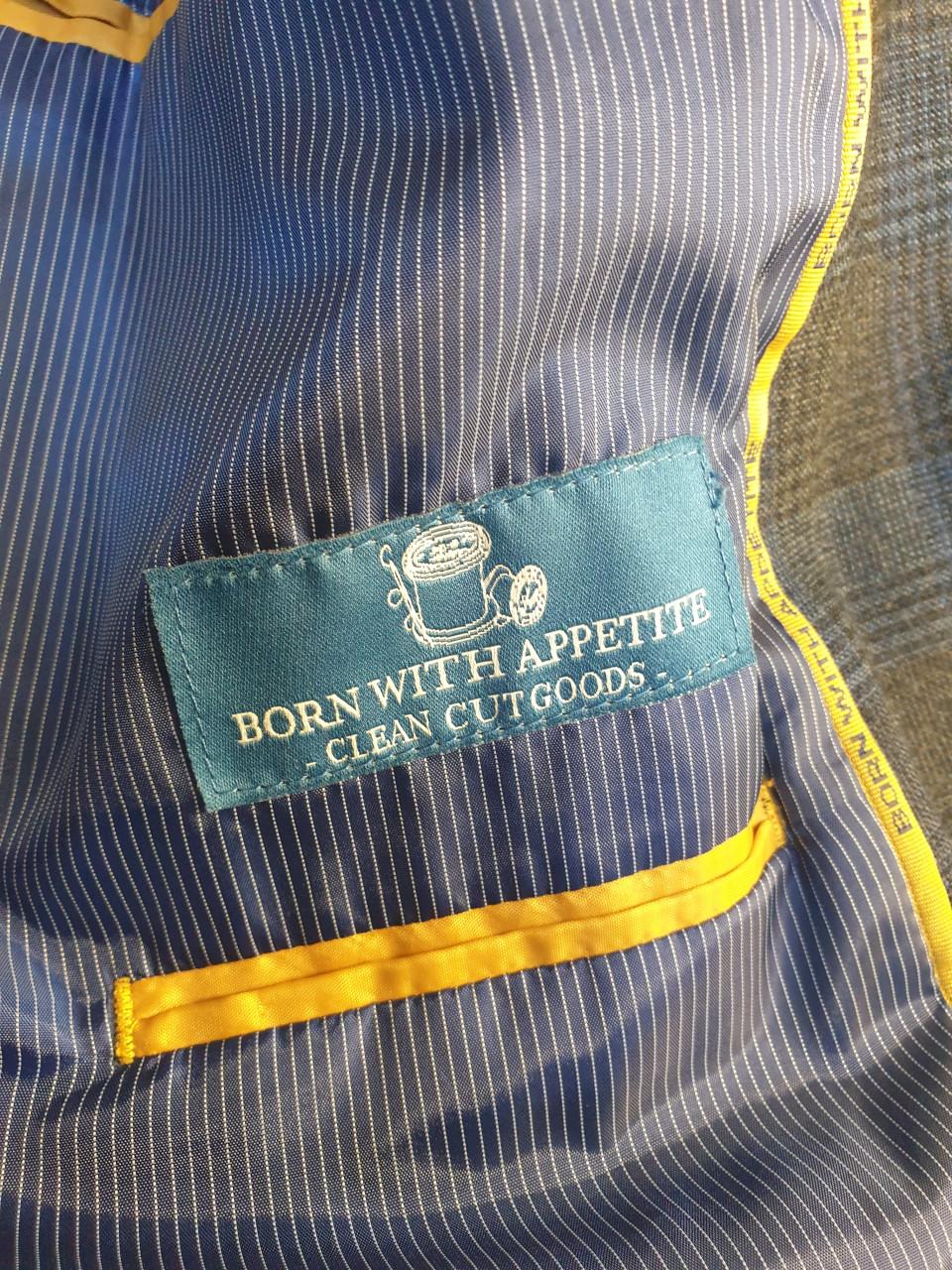 "Vlot" Colbert met vest.