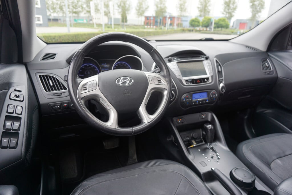 Hyundai Ix35 2.0i i-catcher 1e eigenaar - airco / cruise / navi / camera / 