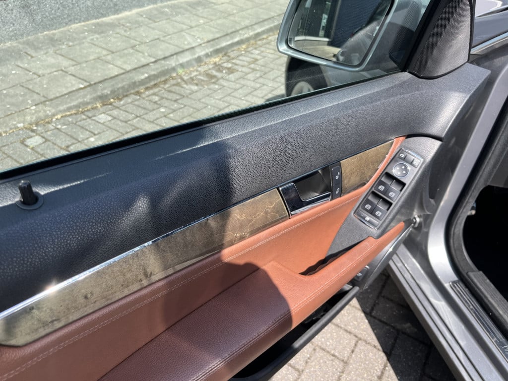 Mercedes-Benz C-Klasse 250 cgi blueefficiency avantgarde