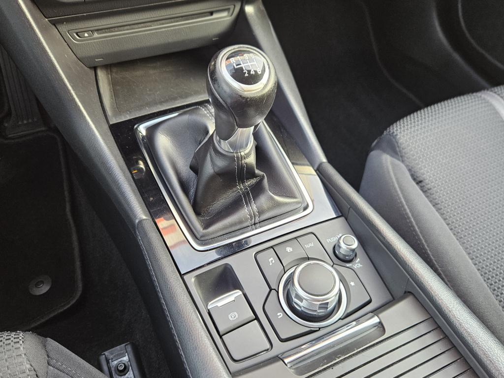 Mazda 3 2.0 skyactiv-g 120 skylease | cruisec. | head-up