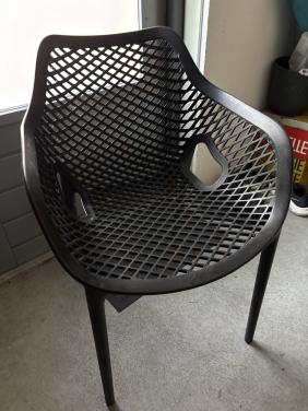 Zwarte terrasstoelen