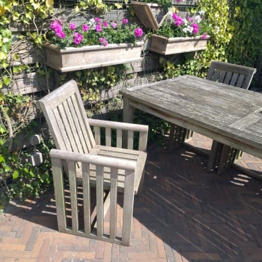 Houten tuinset 6 stoelen en tafel 1x2 meter