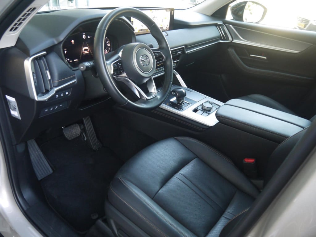 Mazda Cx-60 2.5 e-skyactiv phev homura|trekhaak|rijklaar