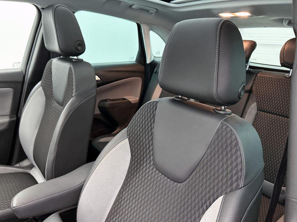 Opel Crossland X 1.2 turbo innovation | trekhaak | achteruitrijcamera | lag