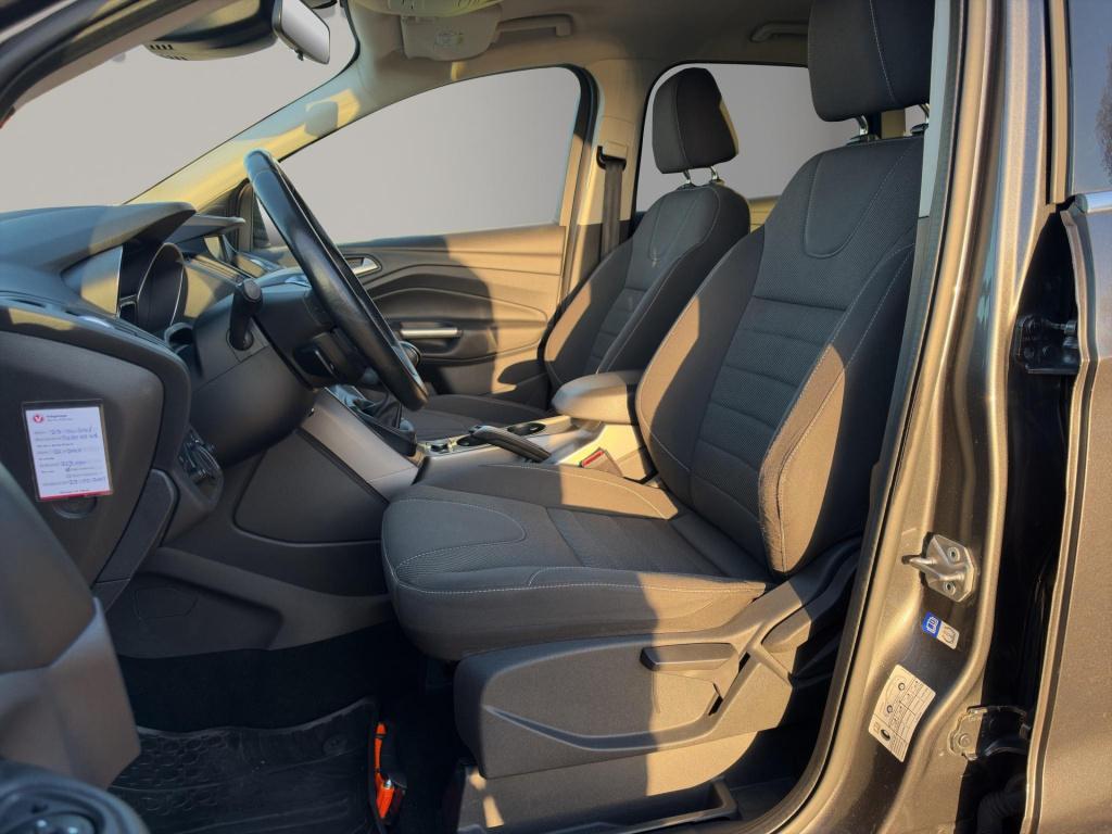 Ford Kuga 1.5 titanium plus clima stoelverwarming trekhaak