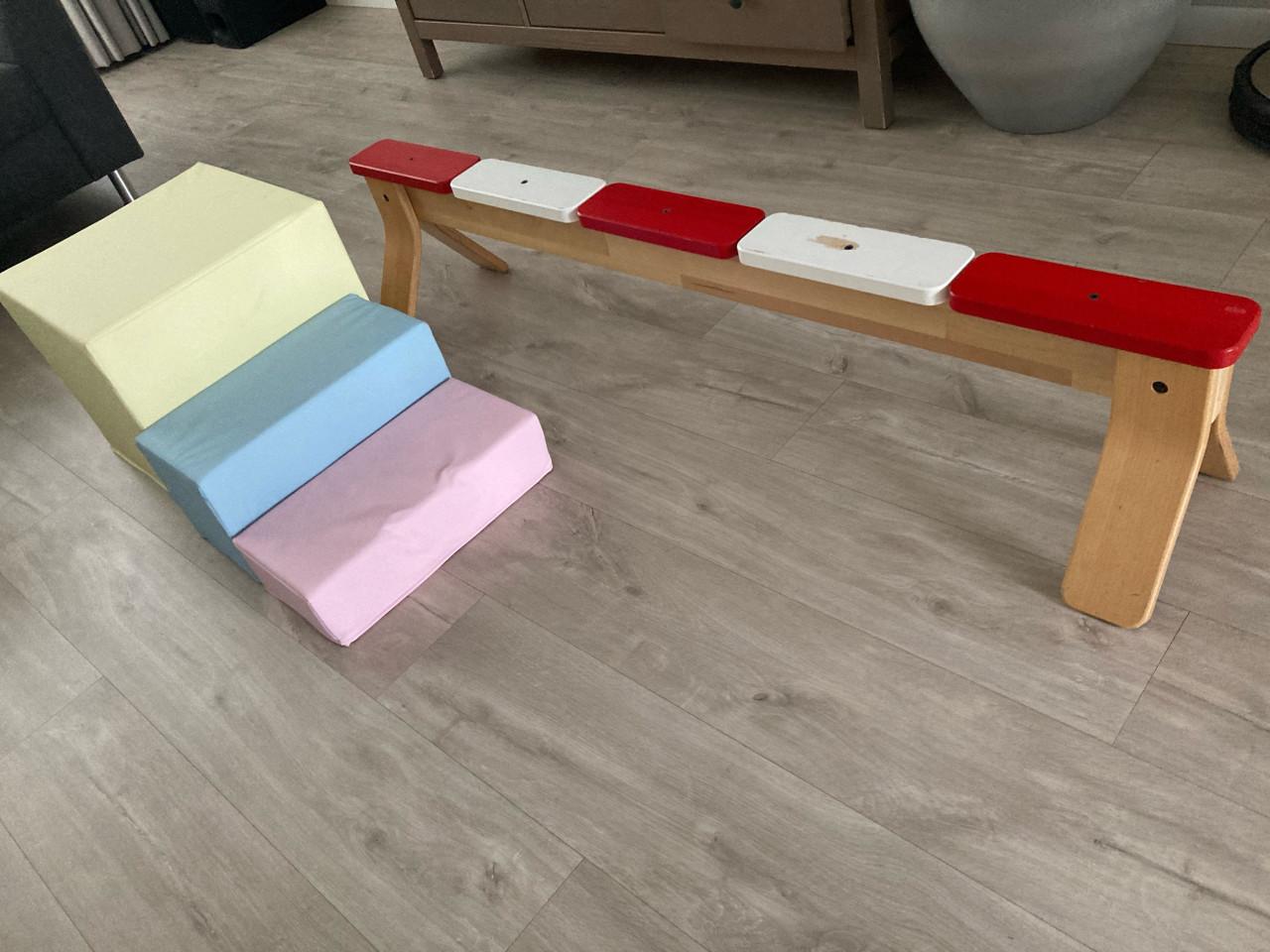 Evenwichtsbalk speelblokken kinderen