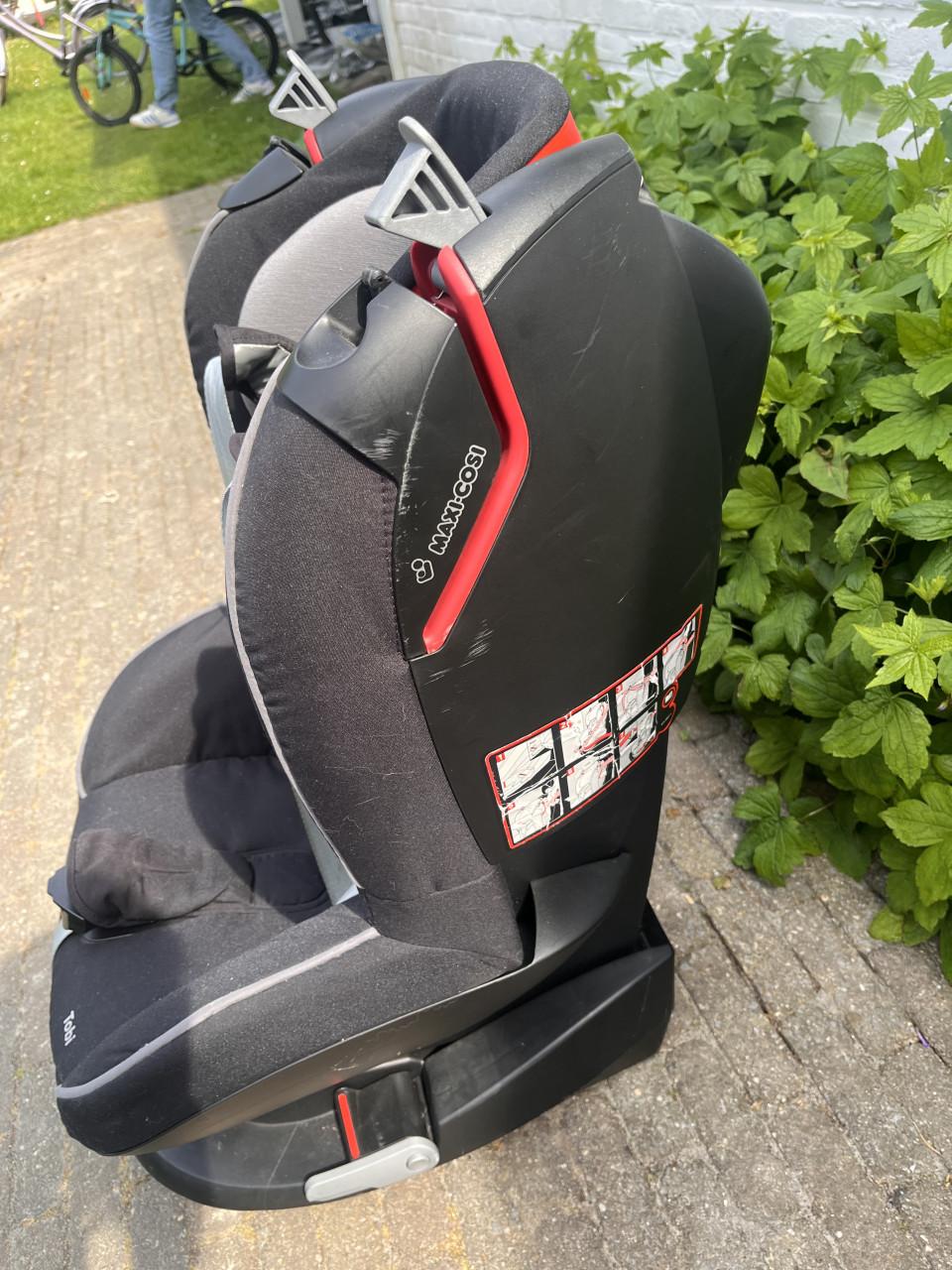 Maxi Cosi Tobi autostoeltje.