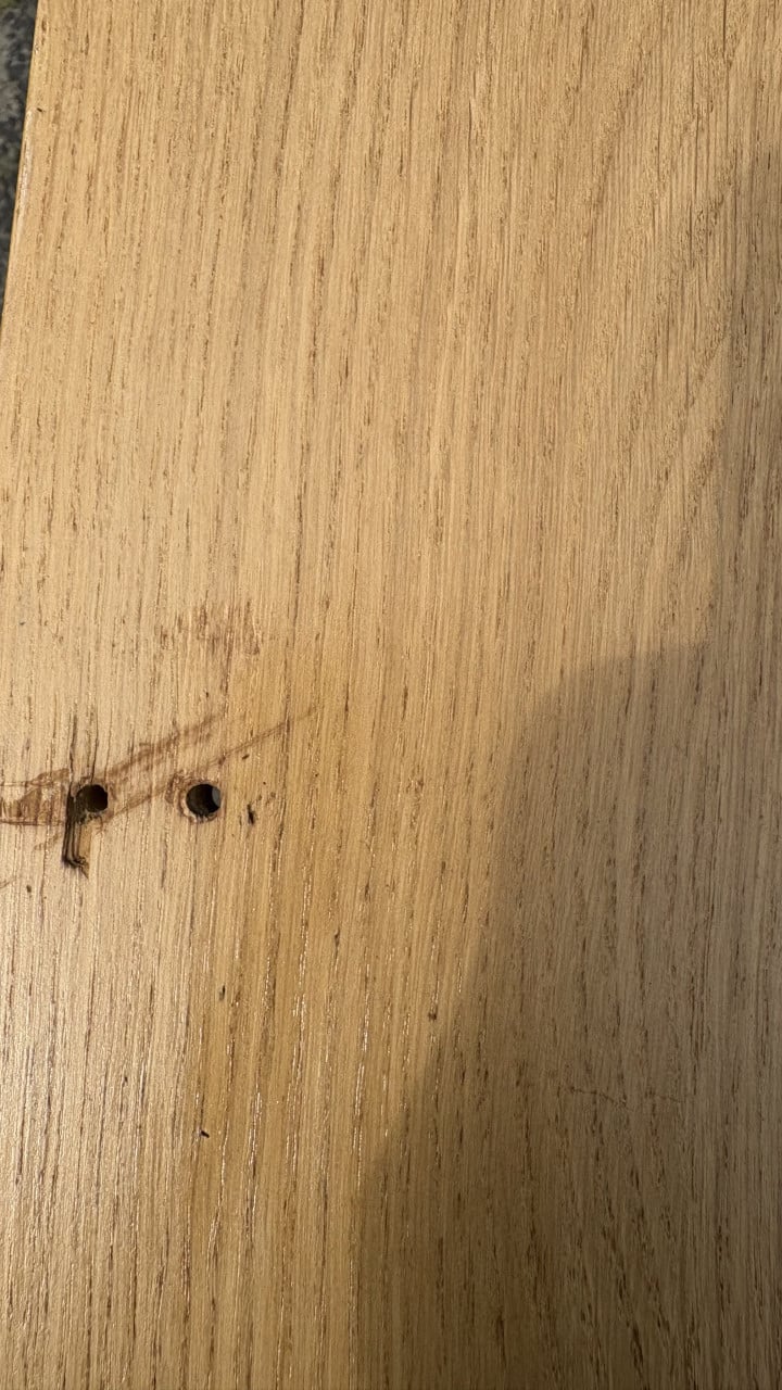Binnen of buiten tafel op Singer