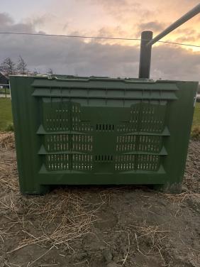 Slowfeeder/ hooiruif