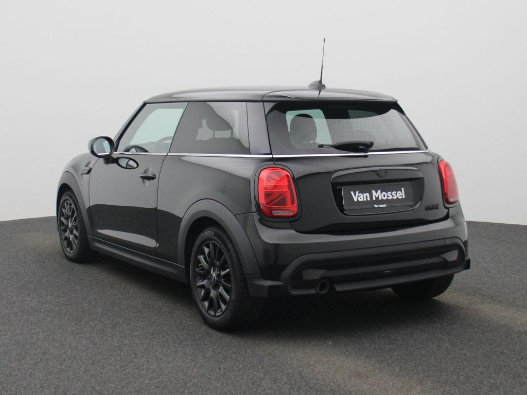 Mini 3-deurs 1.5 cooper essential | navigatie | black pakket | parkeer sens