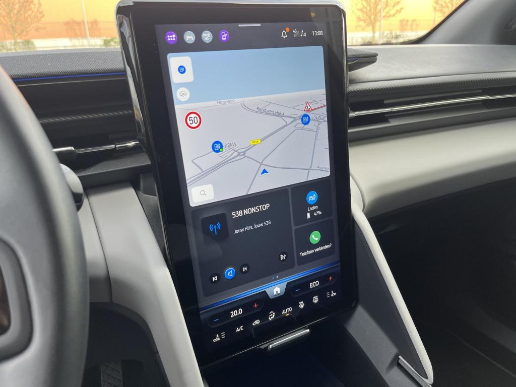 Ford Explorer premium extended range rwd 77 kwh | panoramadak | climate con