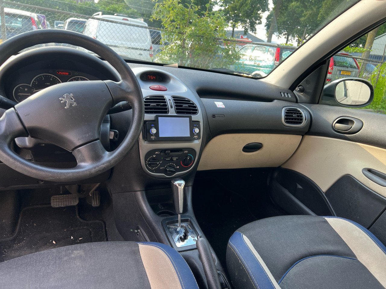 Peugeot 206- 1.4 X-Design Automaat Inruilkoopje
